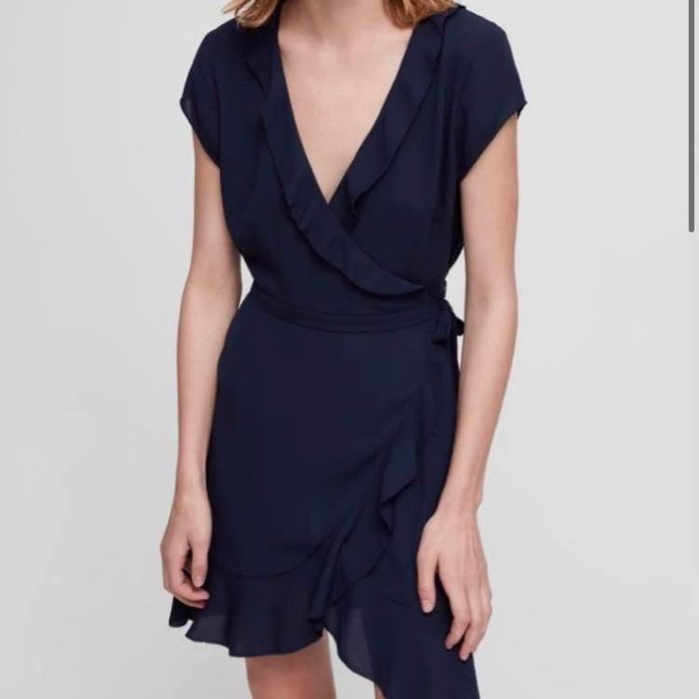 Aritzia Sunday best New Wrap ruffle dress